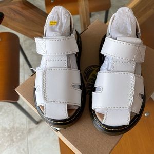 Dr. Martens Moby Sandal